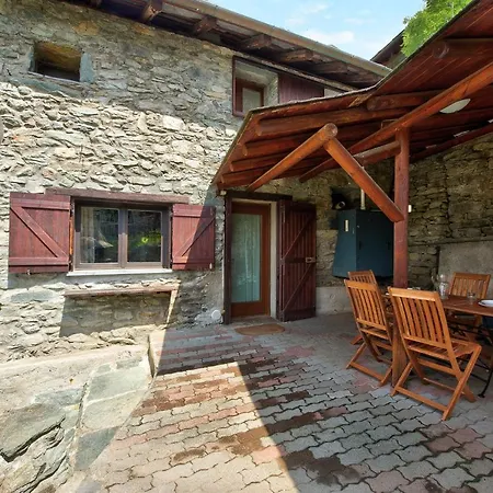 Casa Jonathan Saint-Vincent